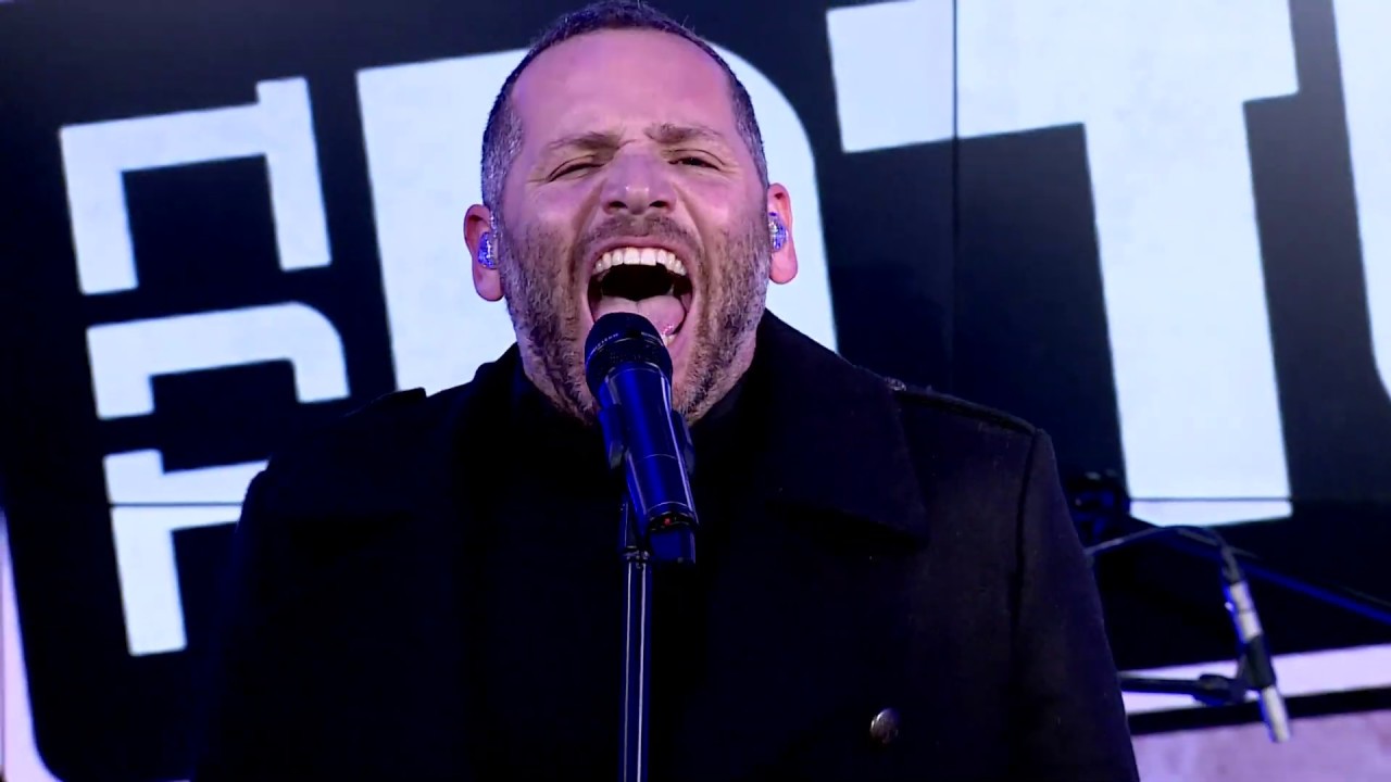 מרסדס בנד באולפן ynet – 
