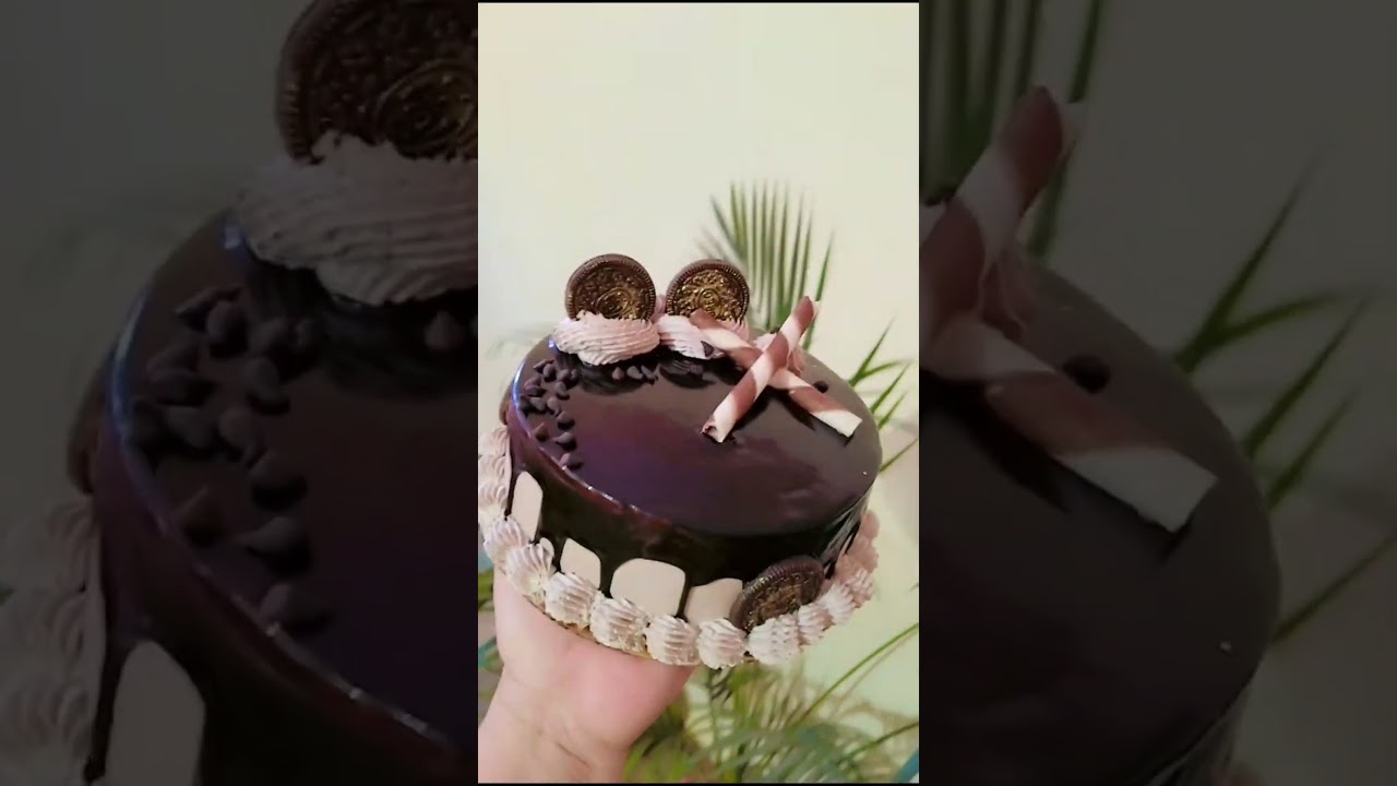 Live🔴decor chocolate cake..join my live classes daily #chocolateclass #freshbake #viralvideo