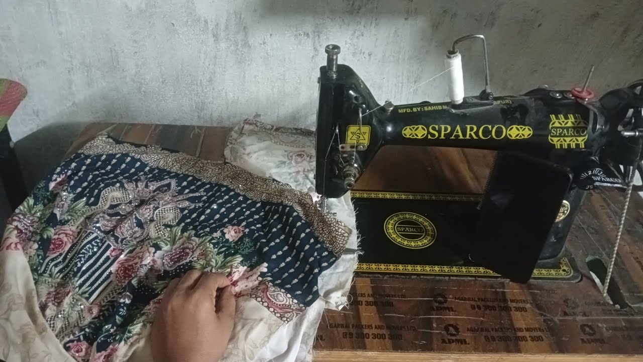 Eid ka kapda sil rahi hun