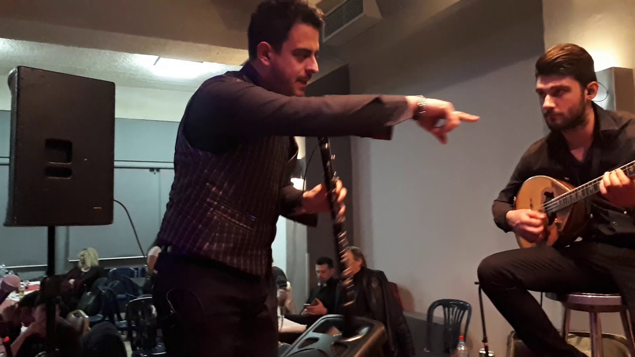 ΜΆΚΗΣ Δ Α Ρ Α Σ  ΦΆΝΗΣ ΣΤΑ ΤΎΜΠΑΝΑ