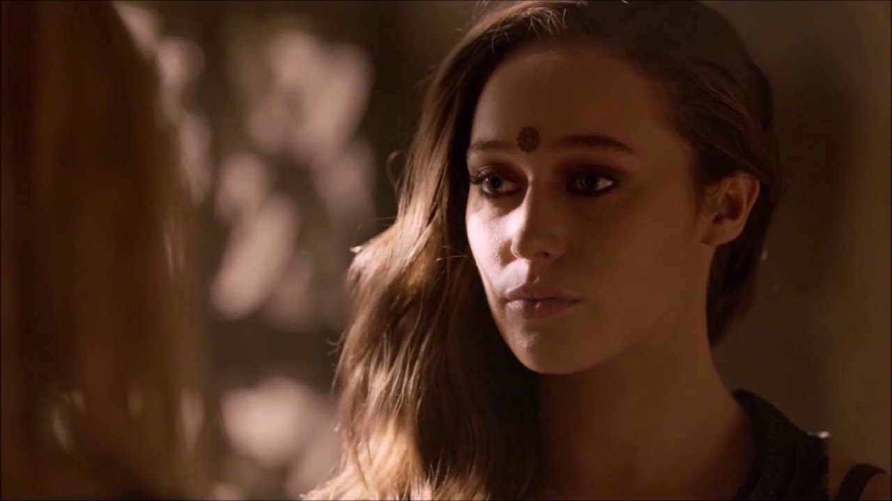 Clexa - Cloud (Elias)