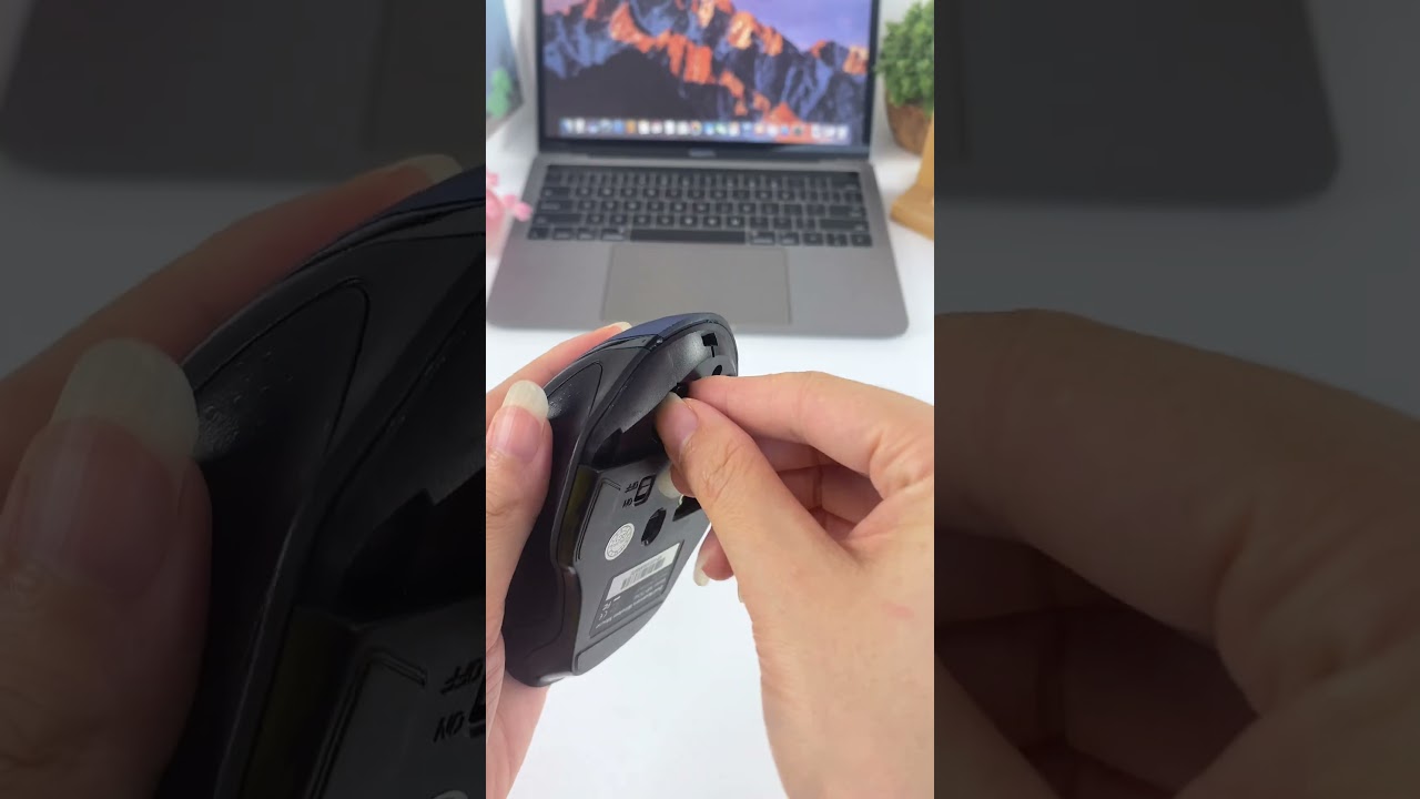 USB C USB A Dual Receiver Wireless Mouse