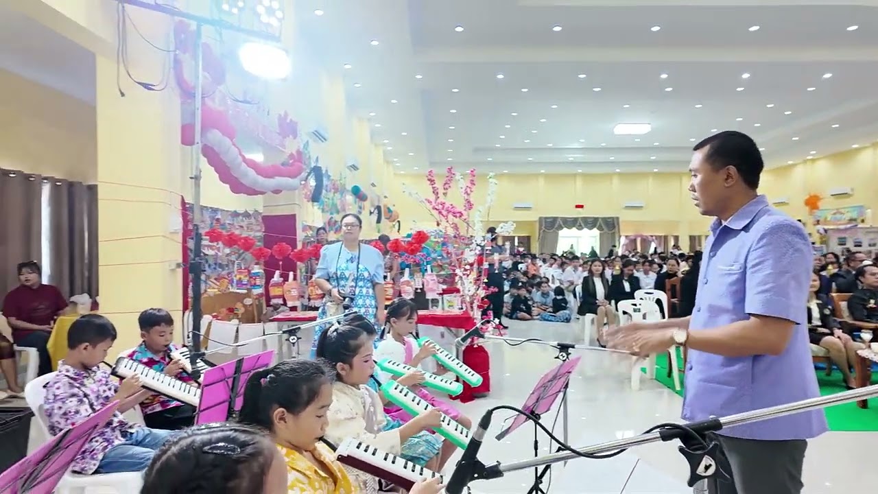 การแสดง วงเมโลเดียน