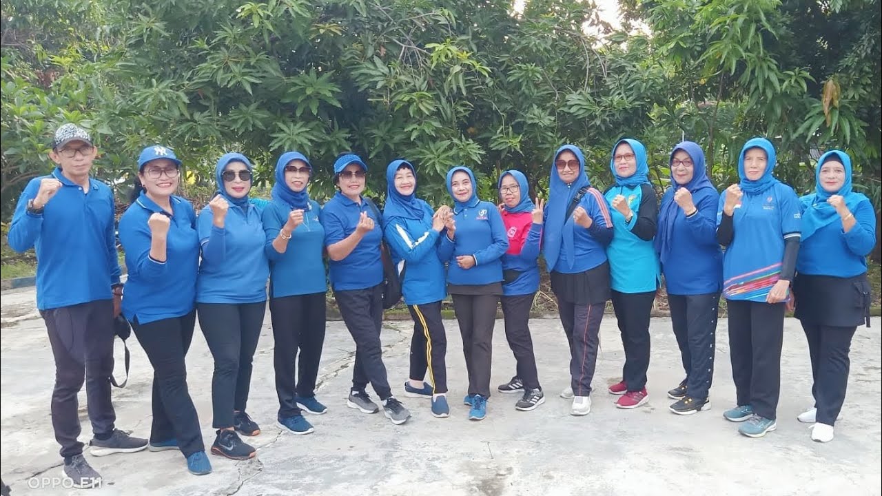 Always Remember Us This Way by Komunitas Senam Asma Taman Jenggala Sidoarjo