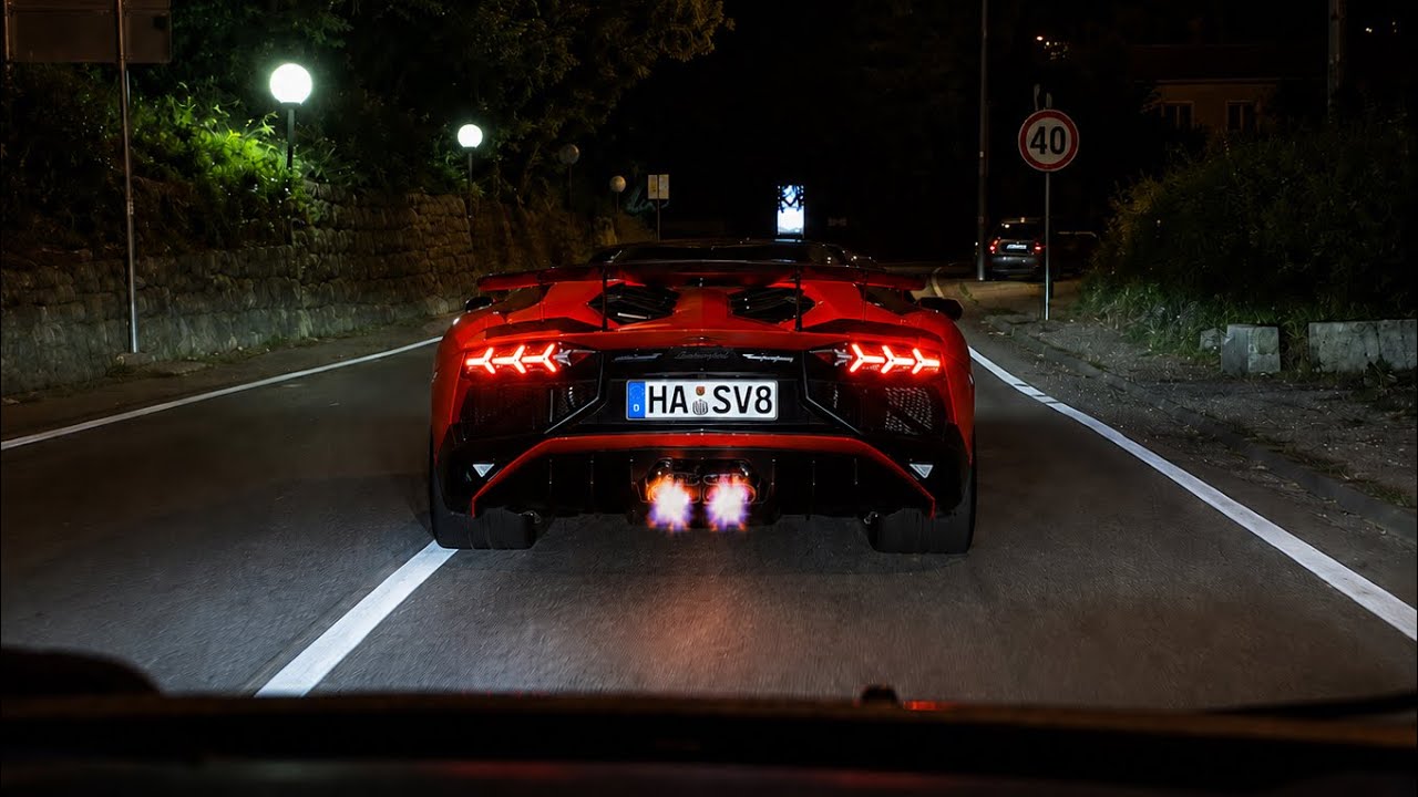 Aventador SV w/ Capristo Exhaust - Shooting Flames, Loud Crackles & Accelerations
