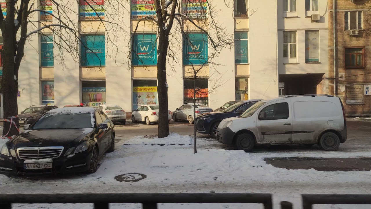 звуки тролейбуса в Києві