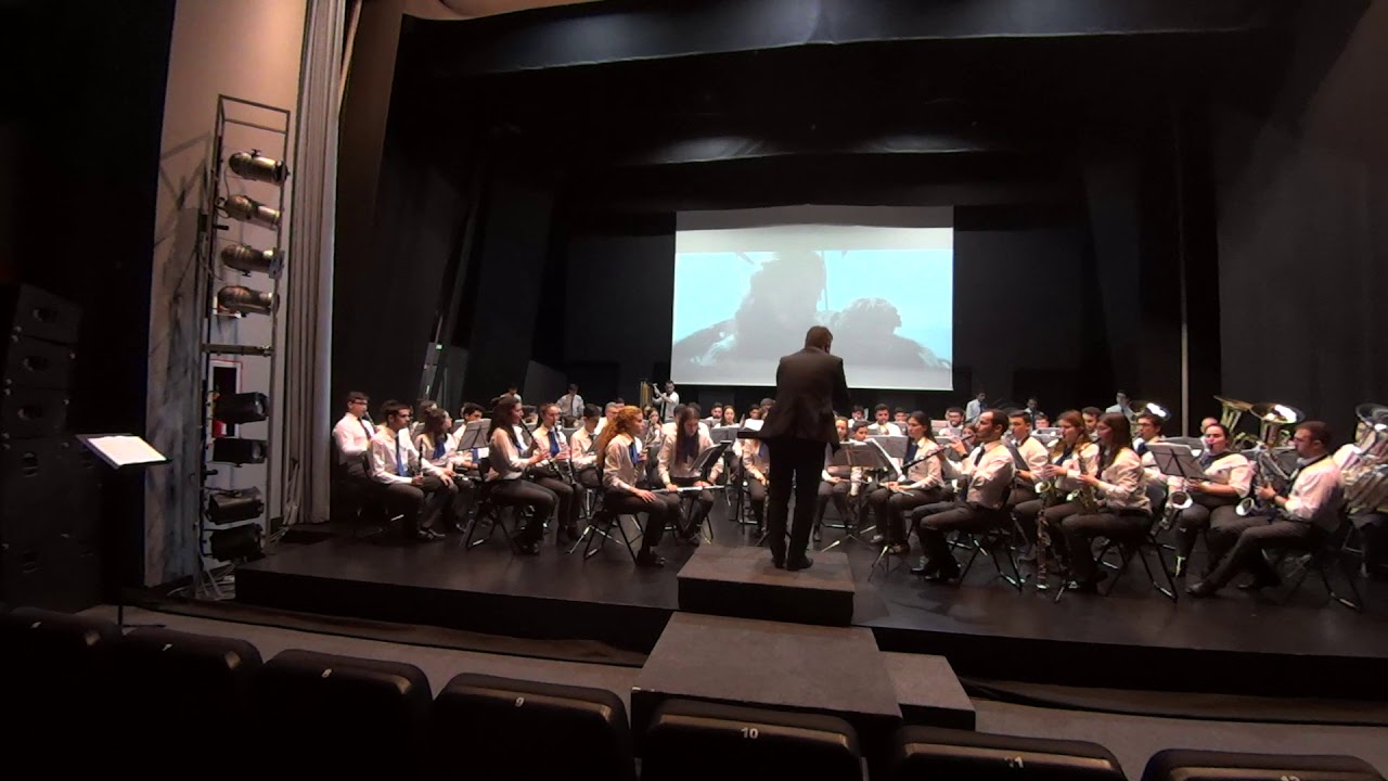 Symphony nr. 5 (II-Moderate) - David Maslanka