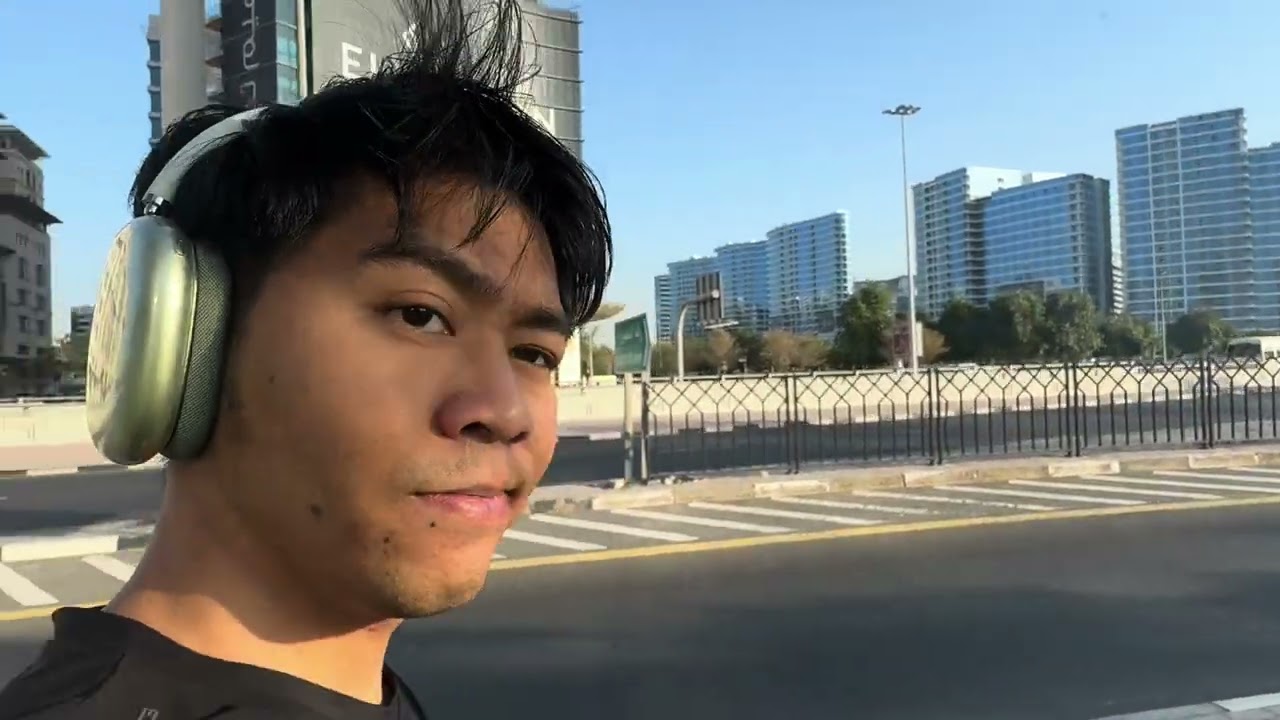Run With Me in Dubai 🏃‍♂️ Relax & Calm Music | Peaceful Morning Motivation