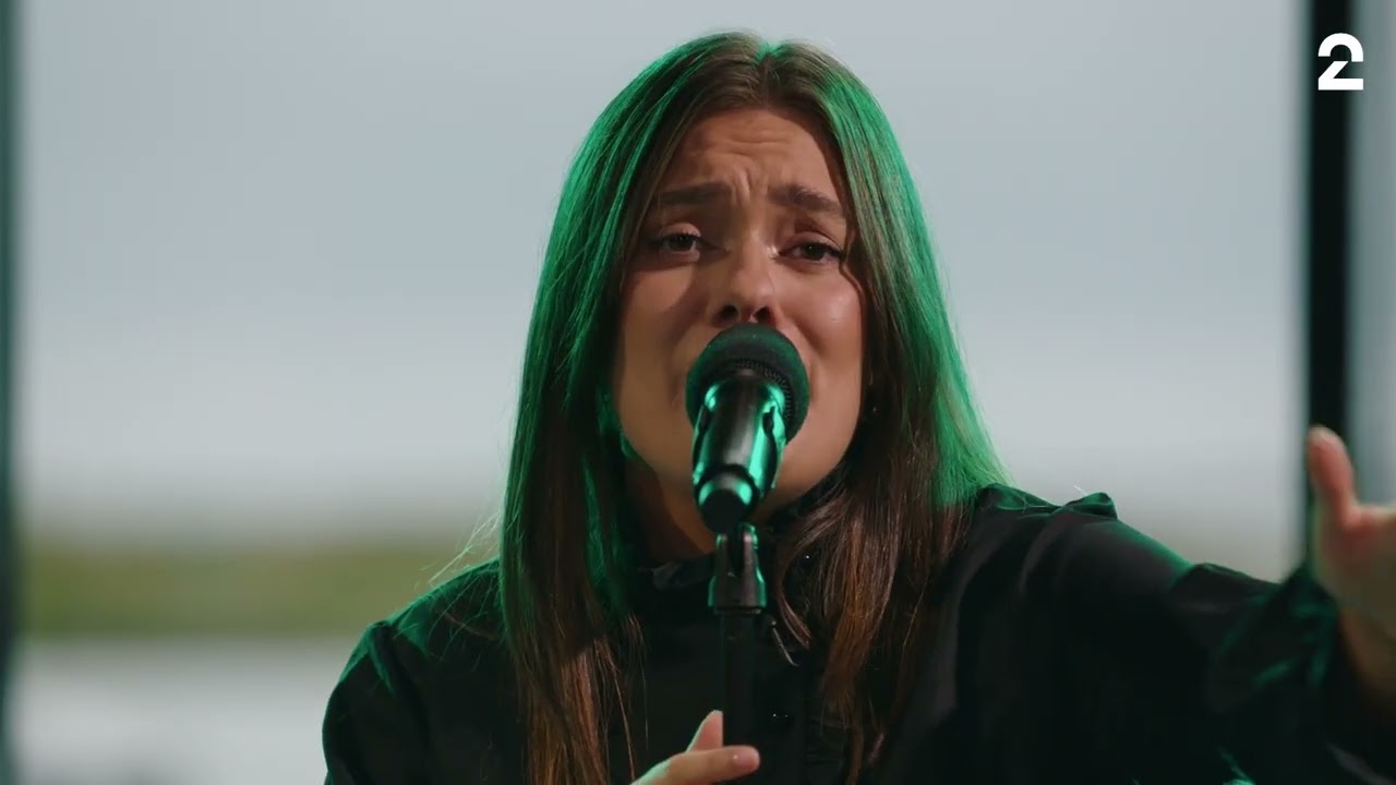 Emelie Hollow - Mu Àhkku ft. Ella Marie (Hver Gang Vi Møtes 2024)