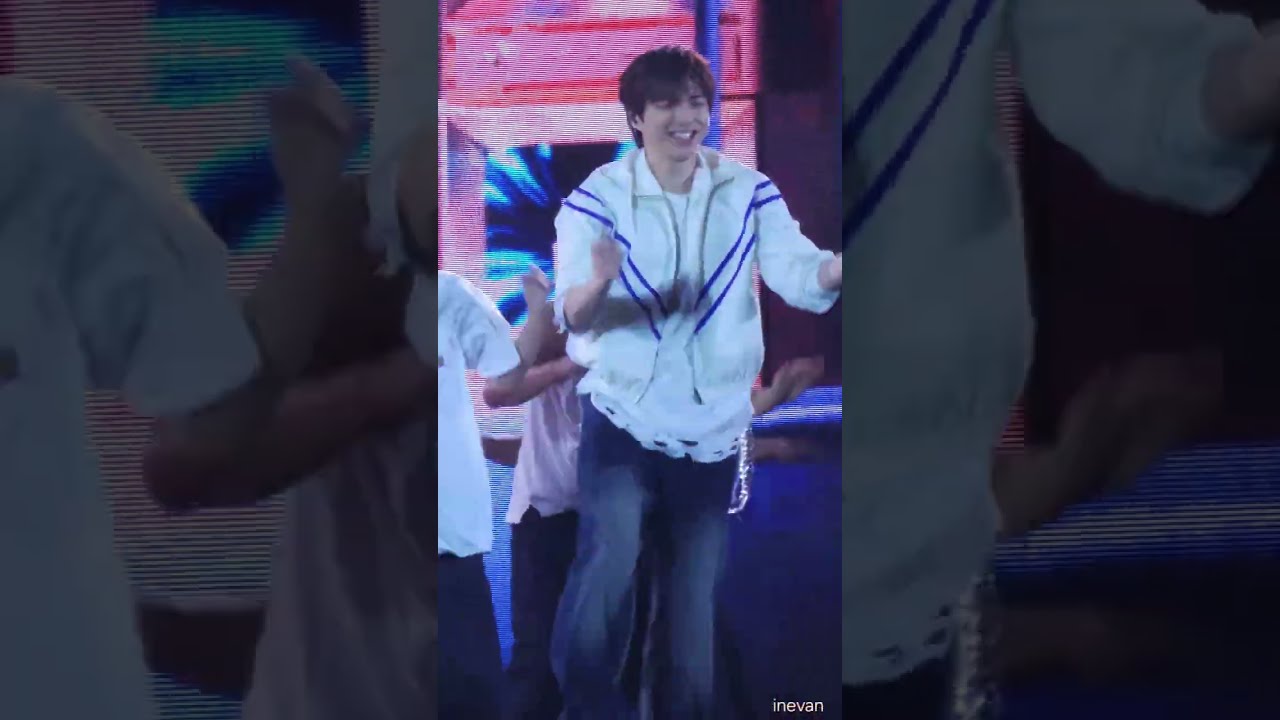 [4K] 251122 KANG DANIEL 강다니엘 Movie Star GS25 in Vietnam