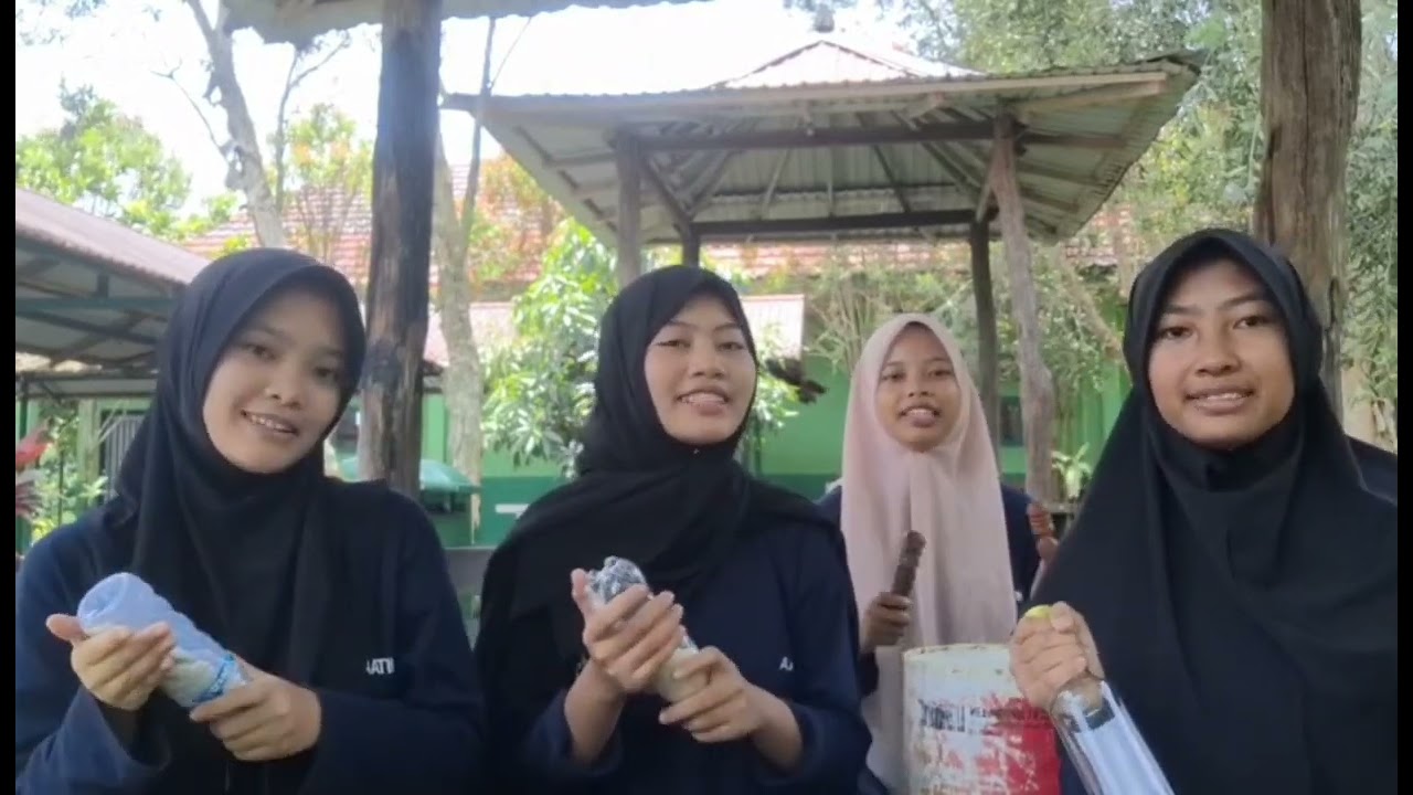 TUGAS SENI BUDAYA-EKSPLORASI MUSIK (MANUK DADALI)