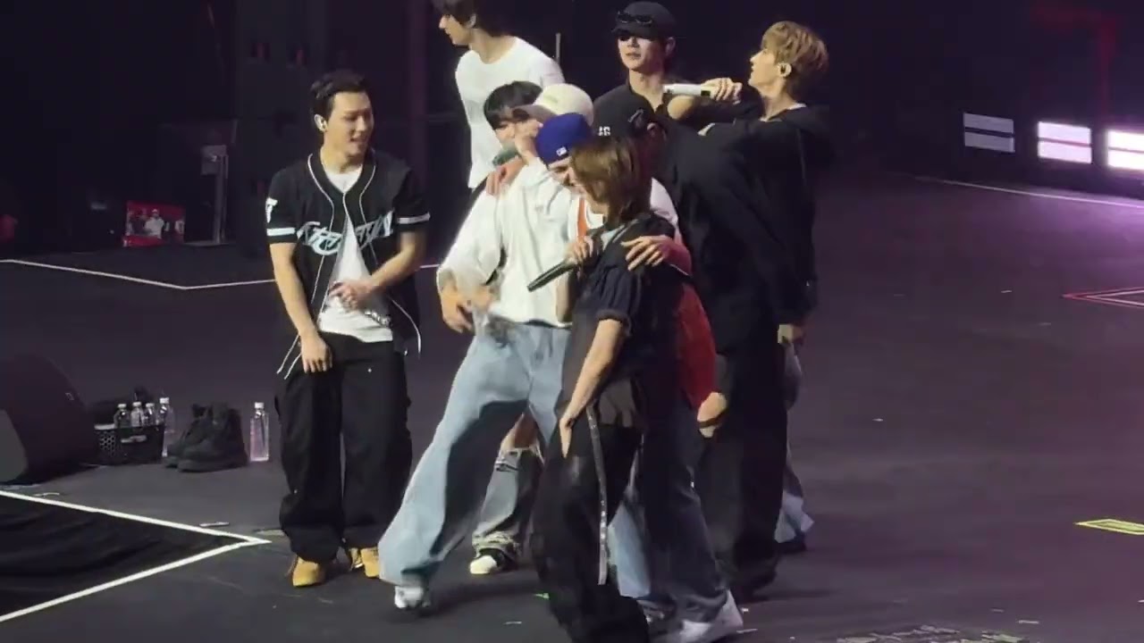 SEVENTEEN - SUPER 102225 Austin, TX Day 2