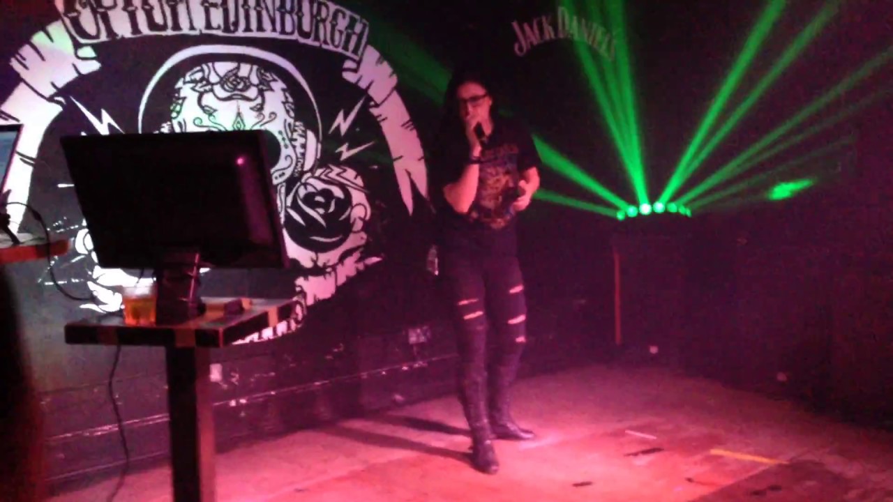Brittney Slayes - Queen of the Reich Karaoke - Edinburgh