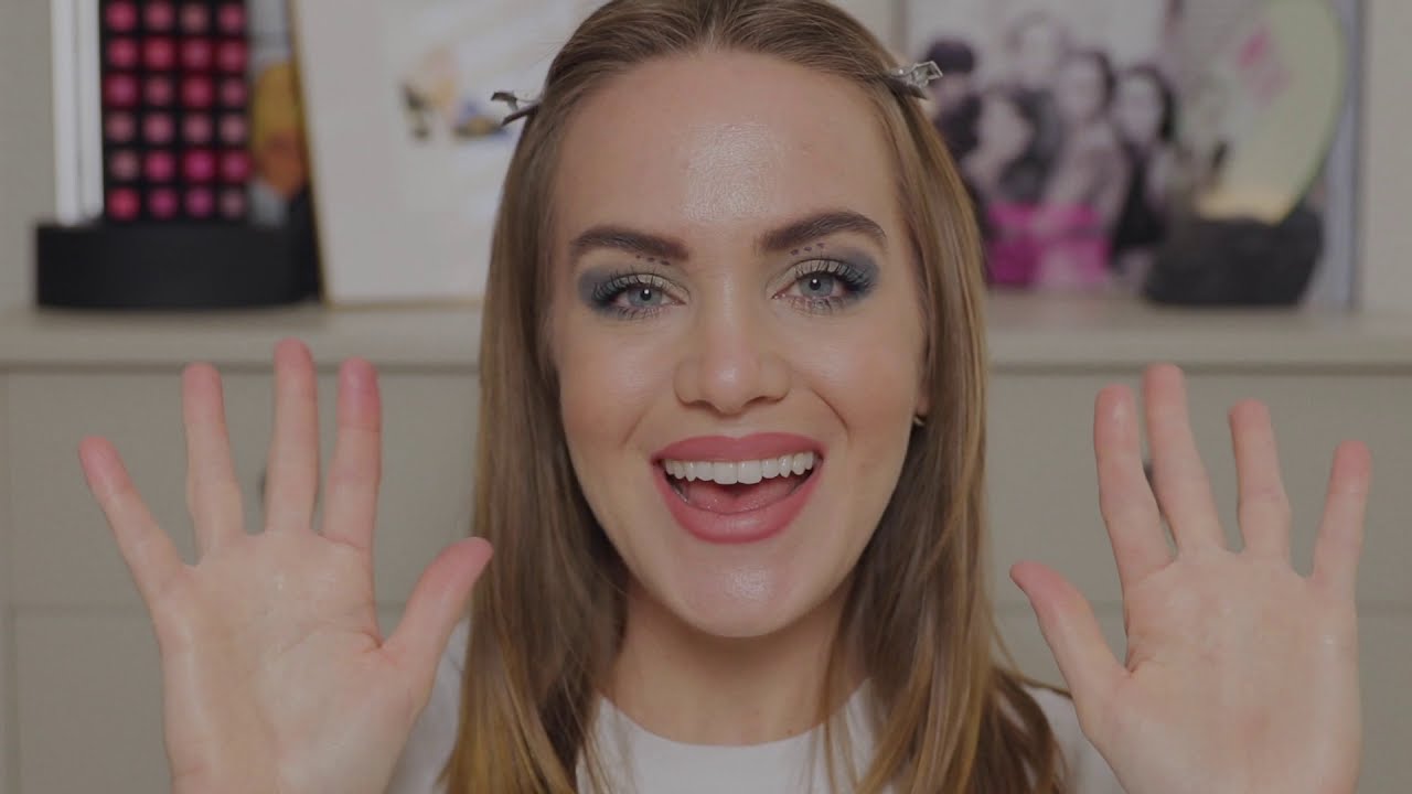 Step Out of Your Eyeshadow Comfort Zone With Mariah Leonard 