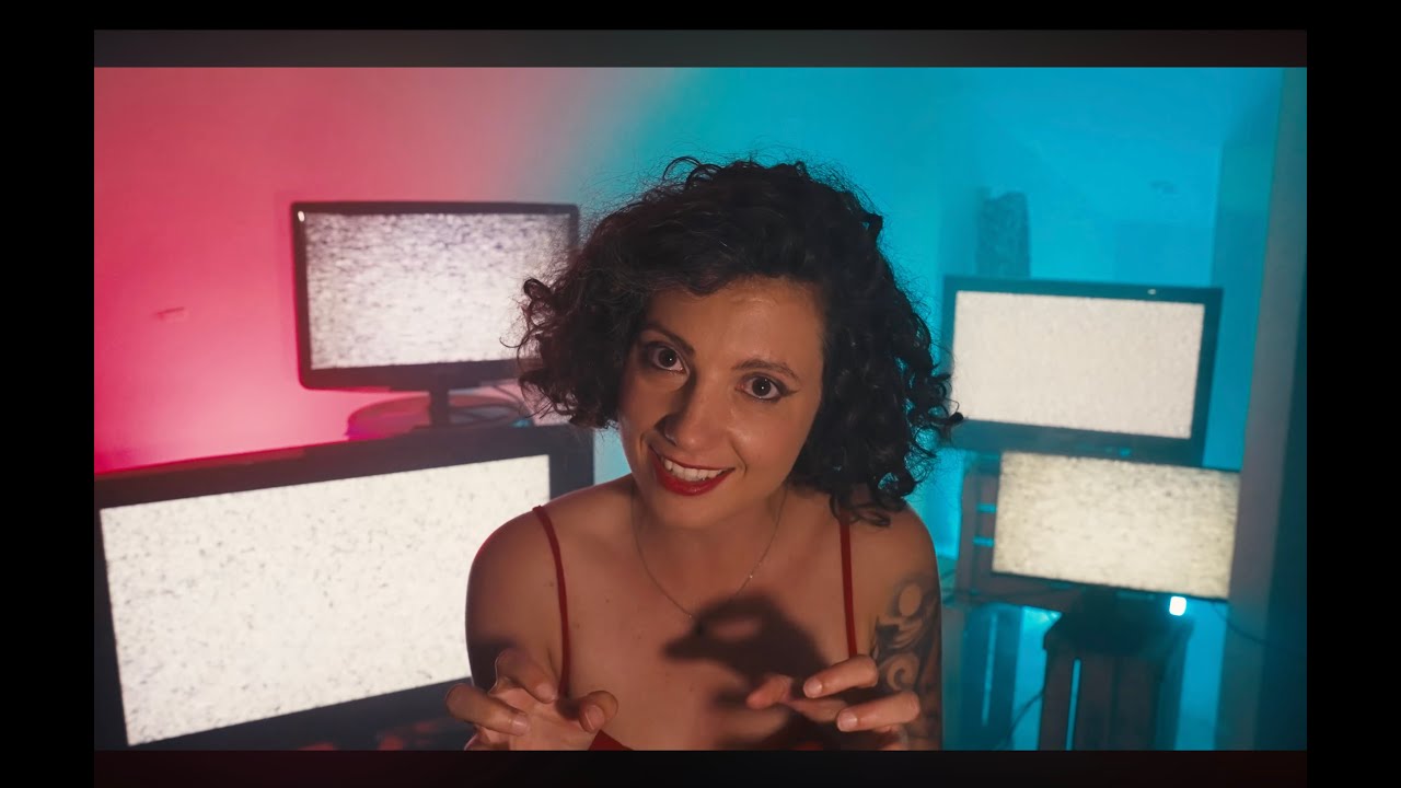 Maïté Merlin - Le virtuel c'est mortel [ Clip officiel ]