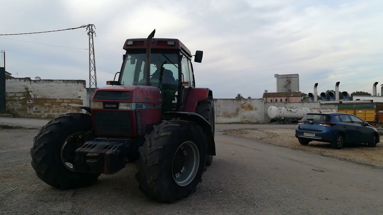 Tractor agr&iacute;cola Case IH 5140 | AgroAnuncios.es