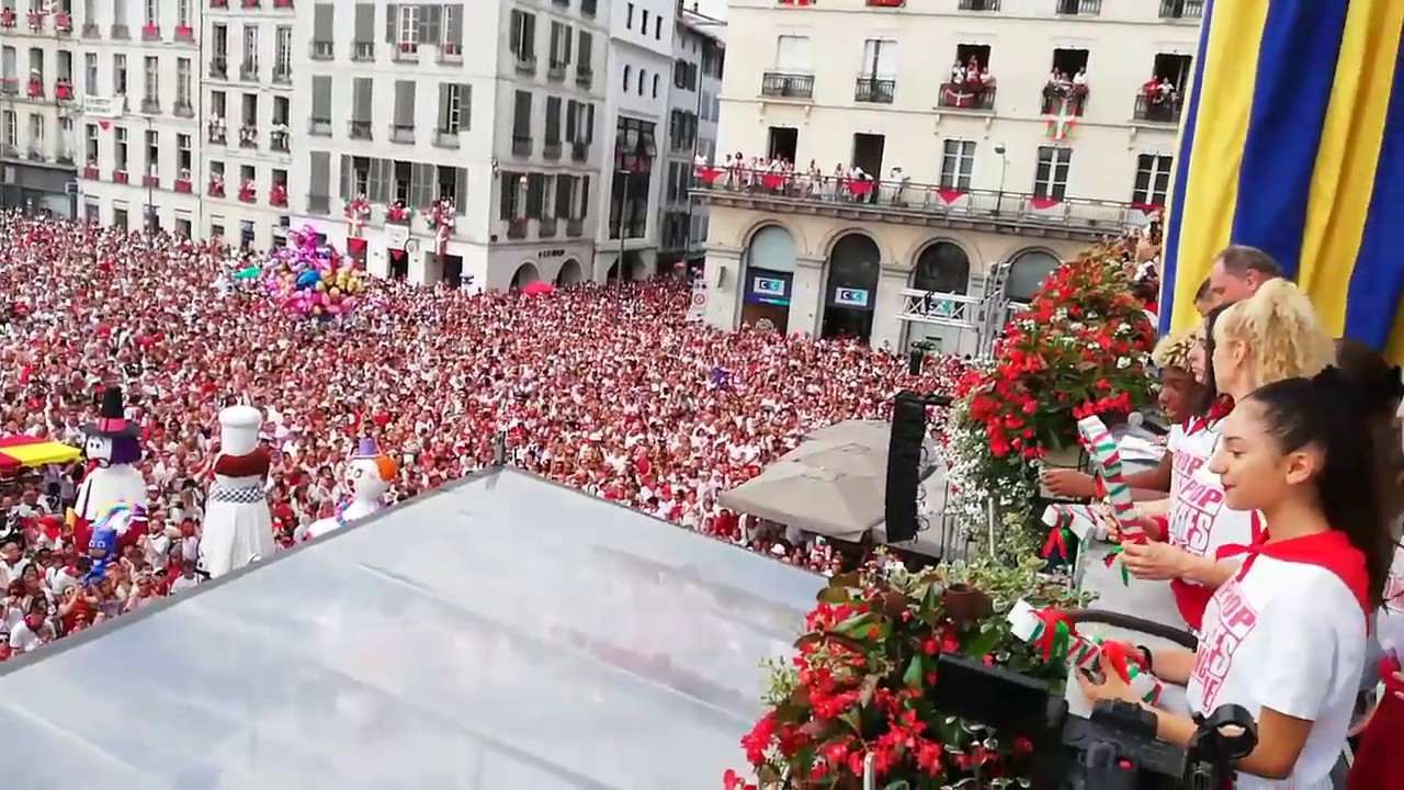Fêtes de Bayonne 2019 : le premier réveil du Roi Léon aux 12 coups de midi
