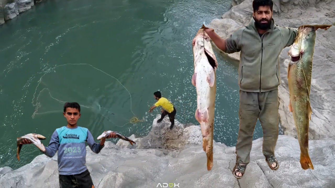 traditional fishing; Mahdi and Nima;  Fishing heroes in a dangerous river! 🎣#fishing #adok