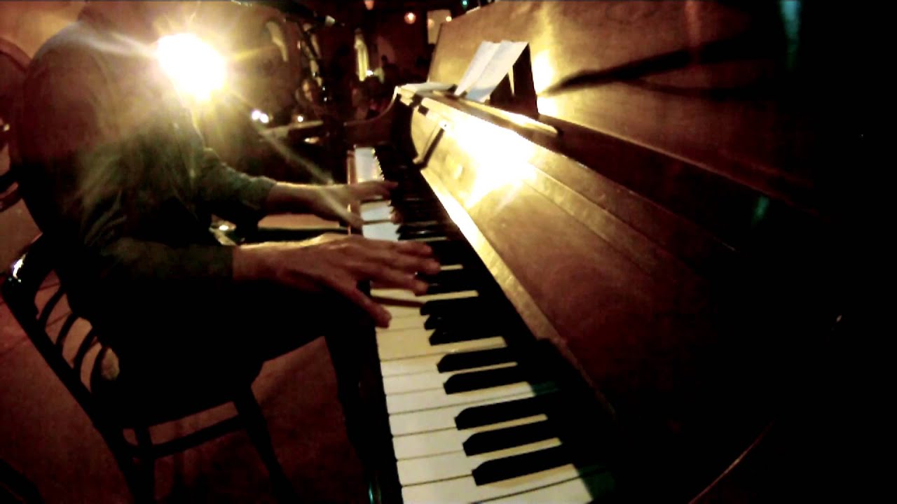 Gabe Dixon 