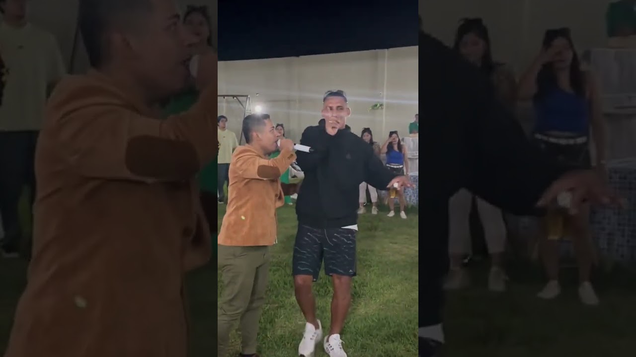 Alex Valera celebrando