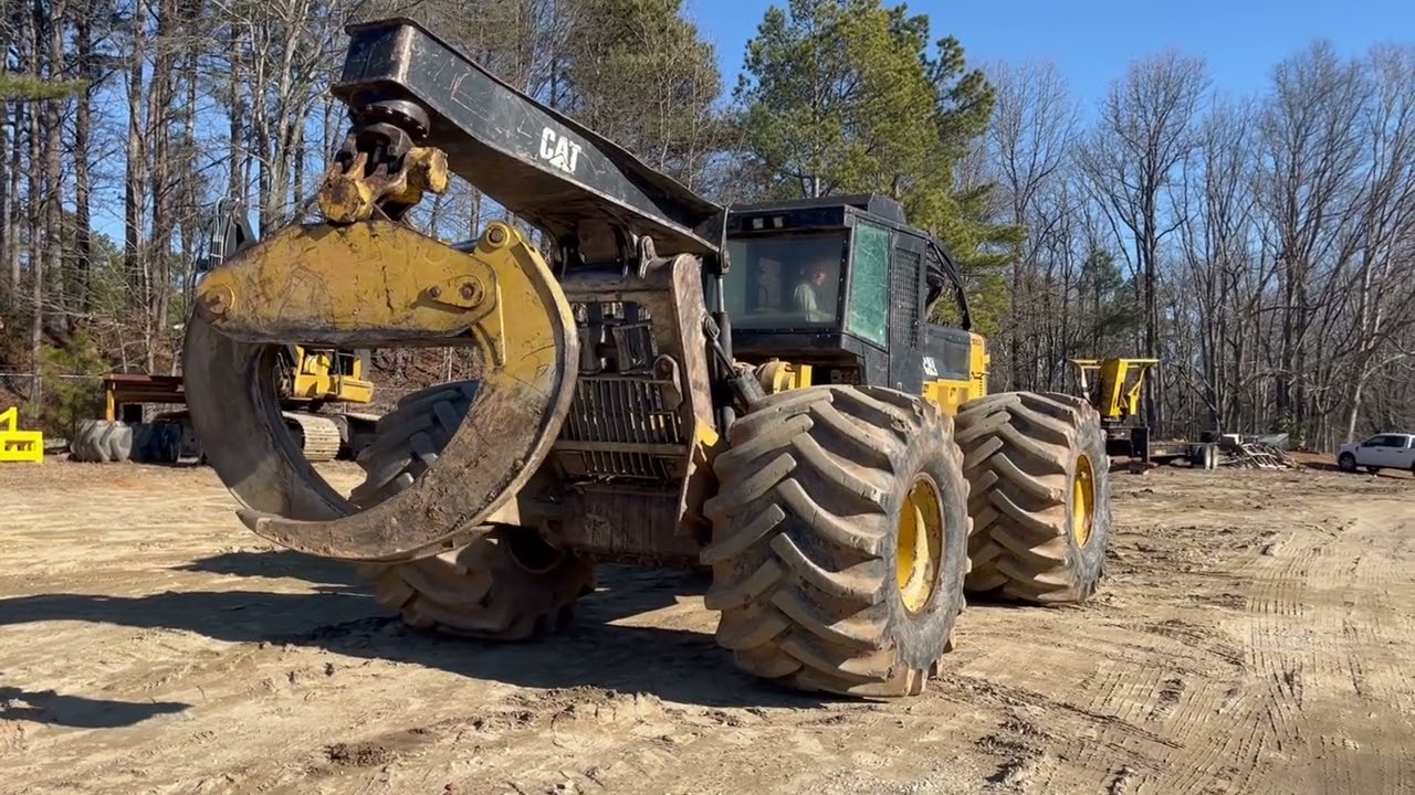 L8472