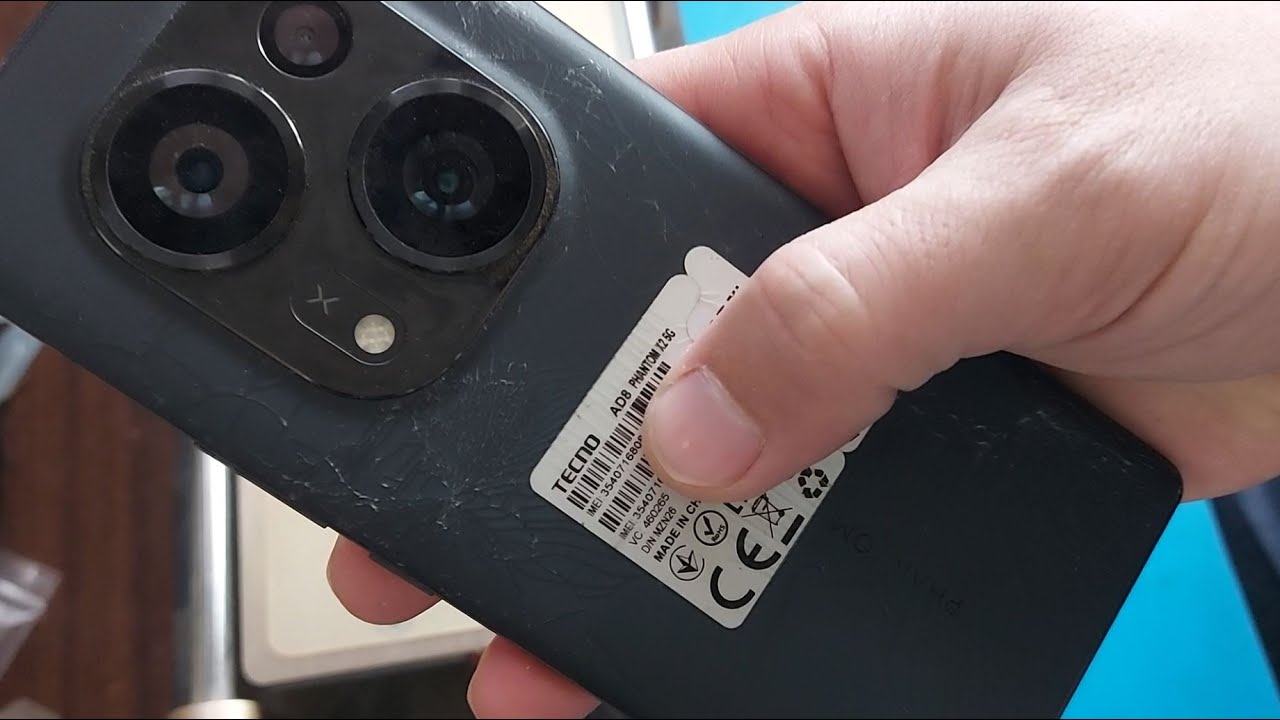 Replacing the display and back cover on the TECNO PHANTOM X2 (AD8) phone