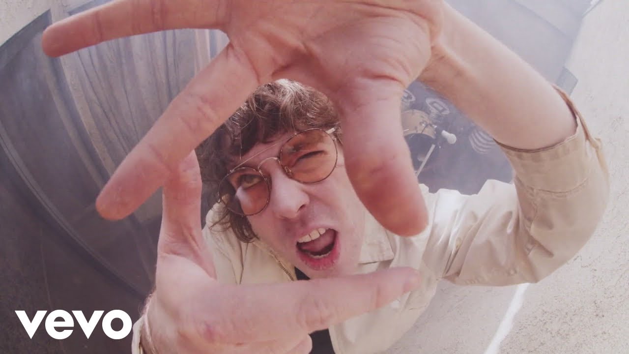 TWIN XL - Lemonade (Official Video)