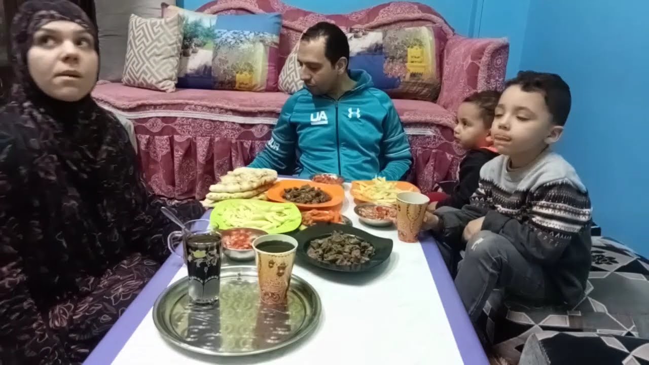 فطار تاني يوم رمضان 🌙😋كل سنه وانتم طيبين كلكم وبخير 