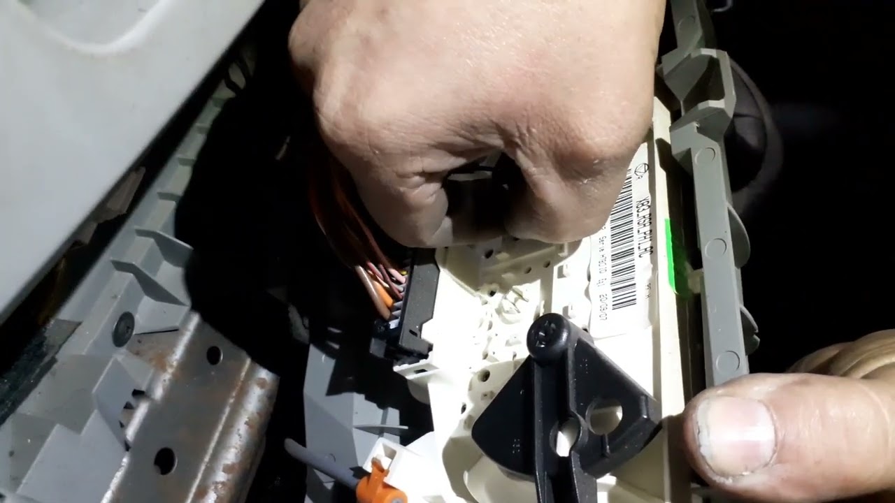 Heater control bulb replacement on a  TVP