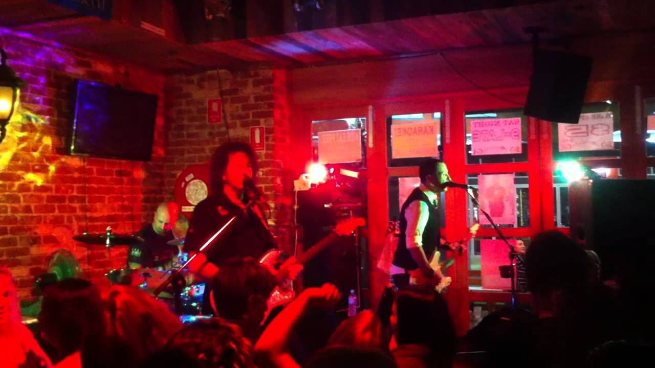 "Clearway" cover band from Adelaide - I was made for lovin' you