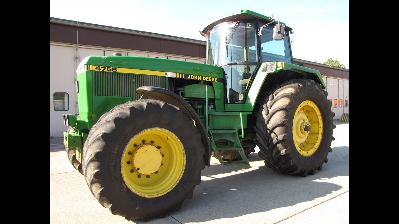 John Deere 4755