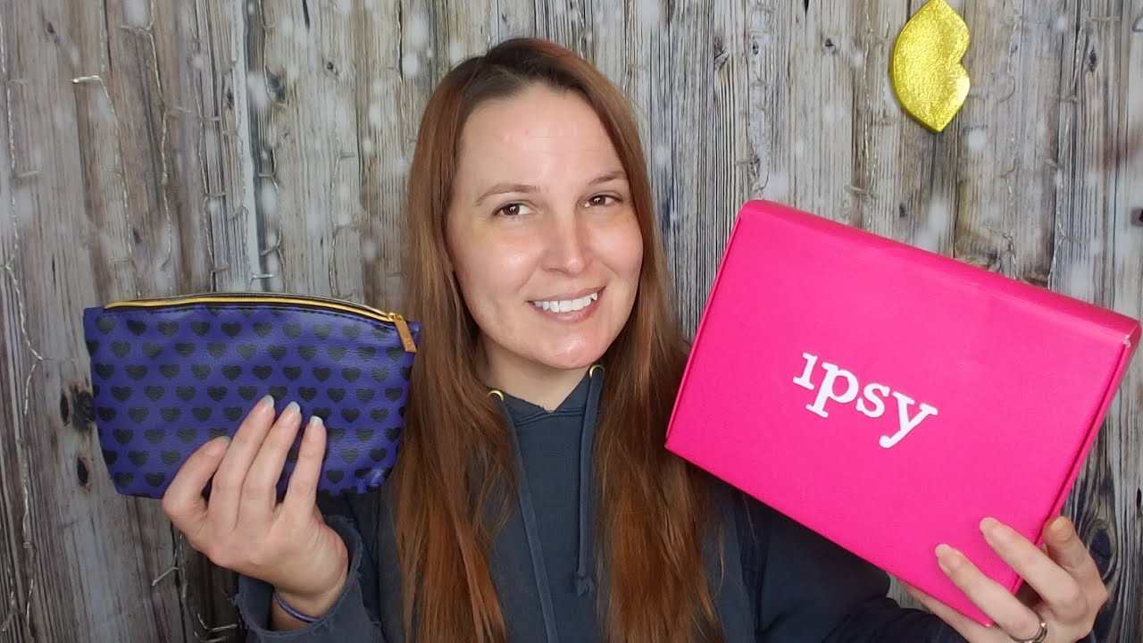 Ipsy glam bag & Ipsy glam bag plus (Makeup try on coming up NEXT!)