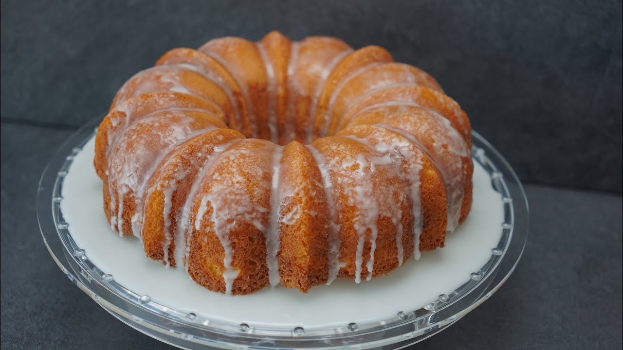 How to Make Honey Bun Pound Cake with Box Cake Mix | Easy Honey Bun Pound Cake Recipe