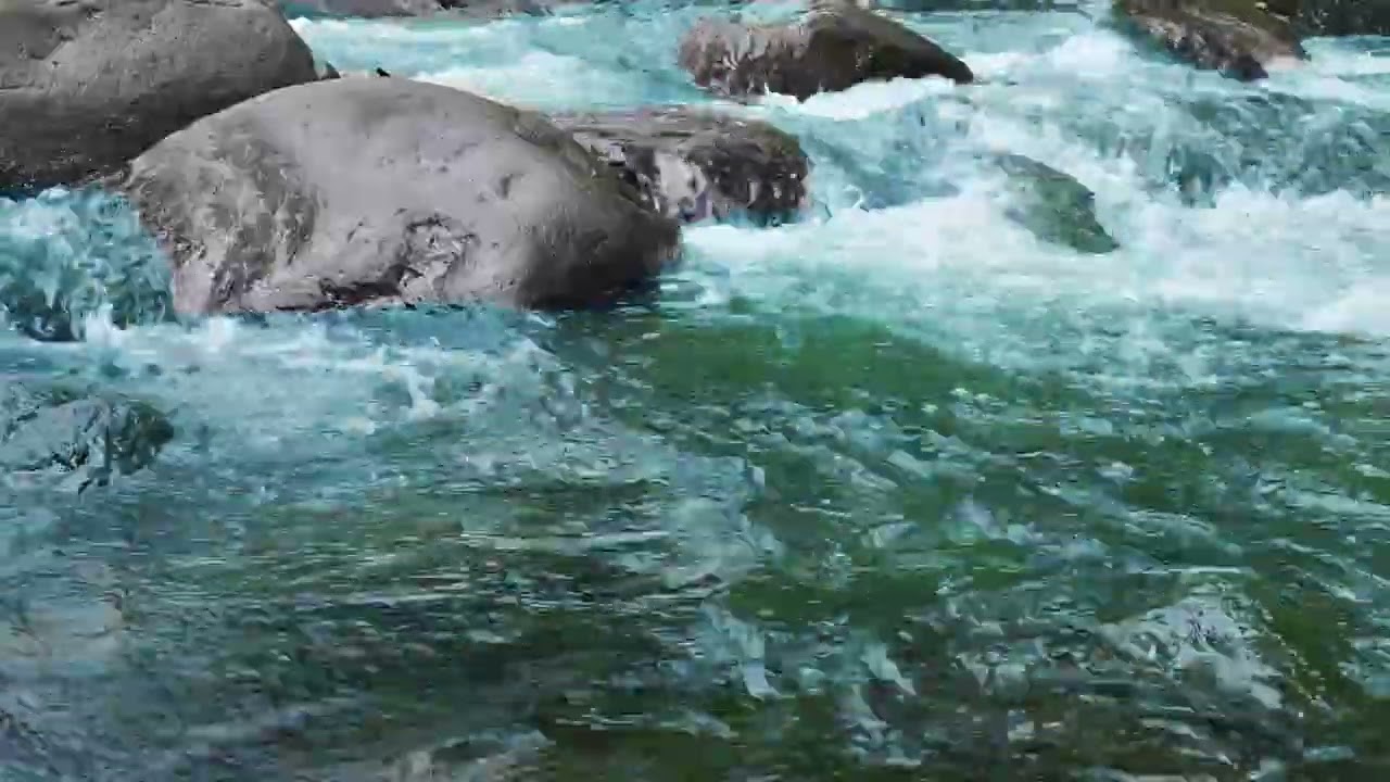🌄 Peaceful Mountain River ASMR with Soft Flowing Water for Deep Calm and Relaxation