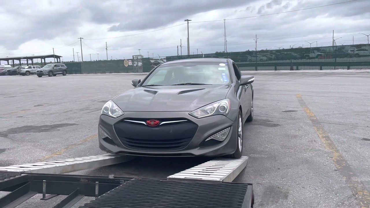 Car hauling Dodge Ram 3500 and Kaufman EZ4/ Loading cars on truck