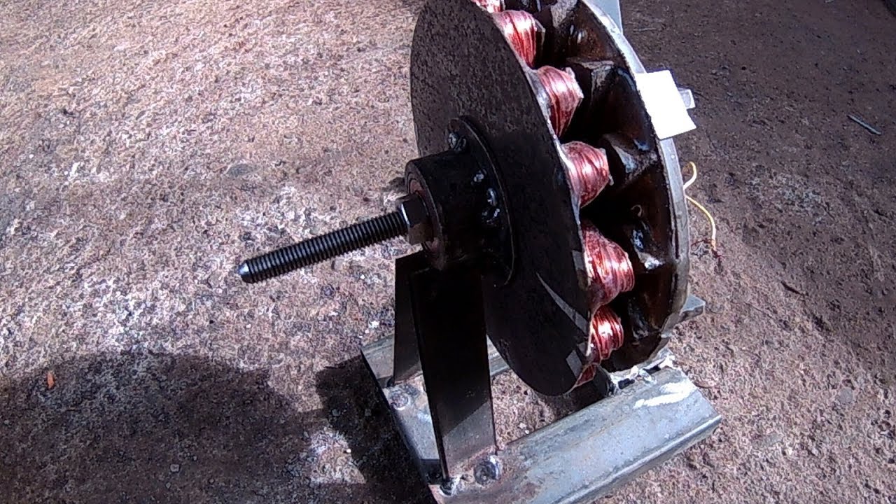 Creating an AC power generator, The loudspeaker magnets are cut into pieces.(Full version)