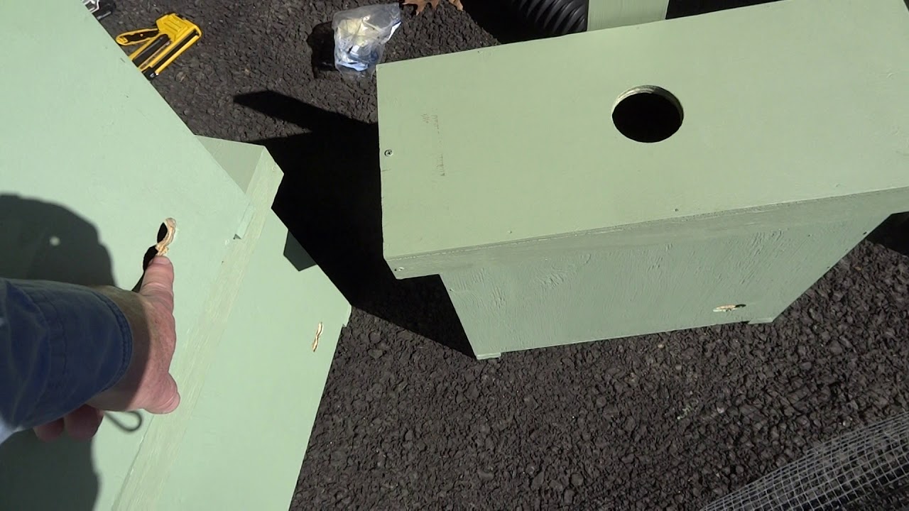 Swarm Bait Hives