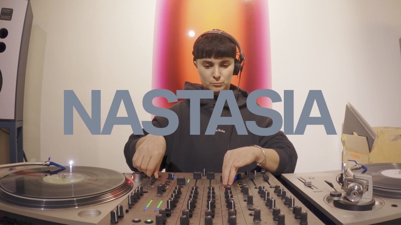 NASTASIA // RIVIERA RECORDS INSTORE SESSION