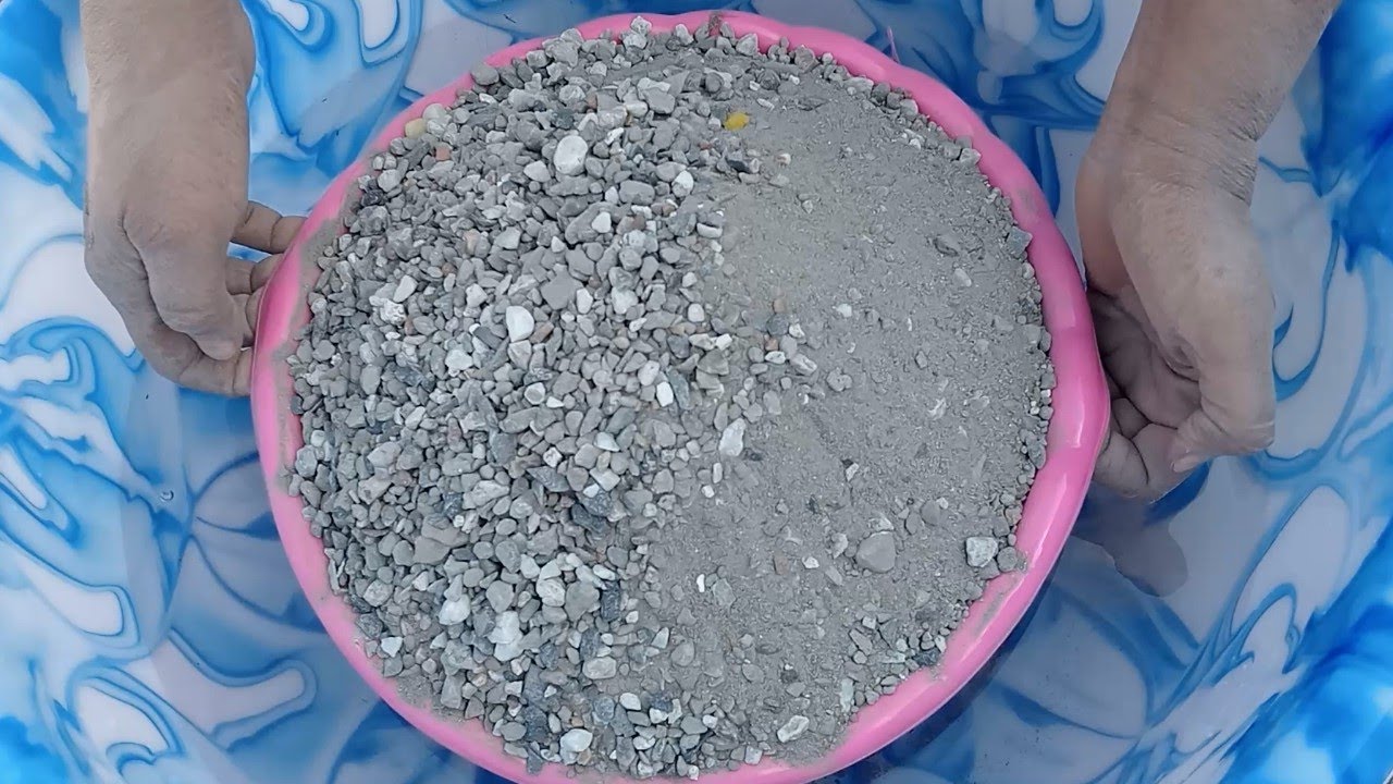 ASMR very soft sand dartmixd pouring last dipping crumble in lots of water 💦🥶💦🤤💦