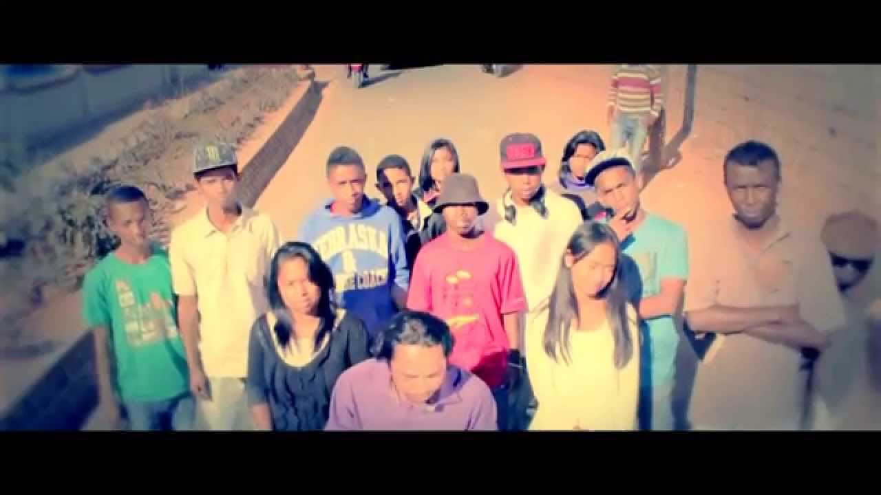 Rija RAKOTO- Izaho sy ny Tompo - LYRICS
