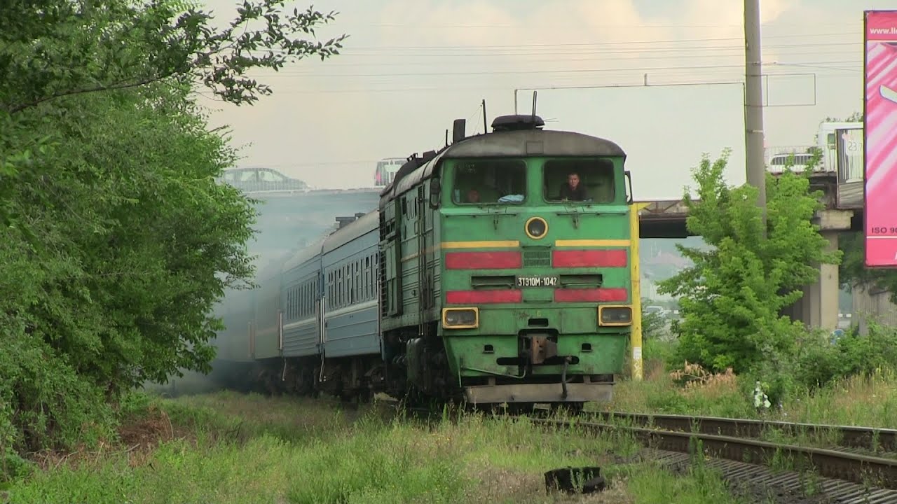 [ЧФМ] Тепловоз 3ТЭ10М-1042Б близ ст. Вистерничень / [CFM] 3ТЕ10М-1042B near Visternichen station