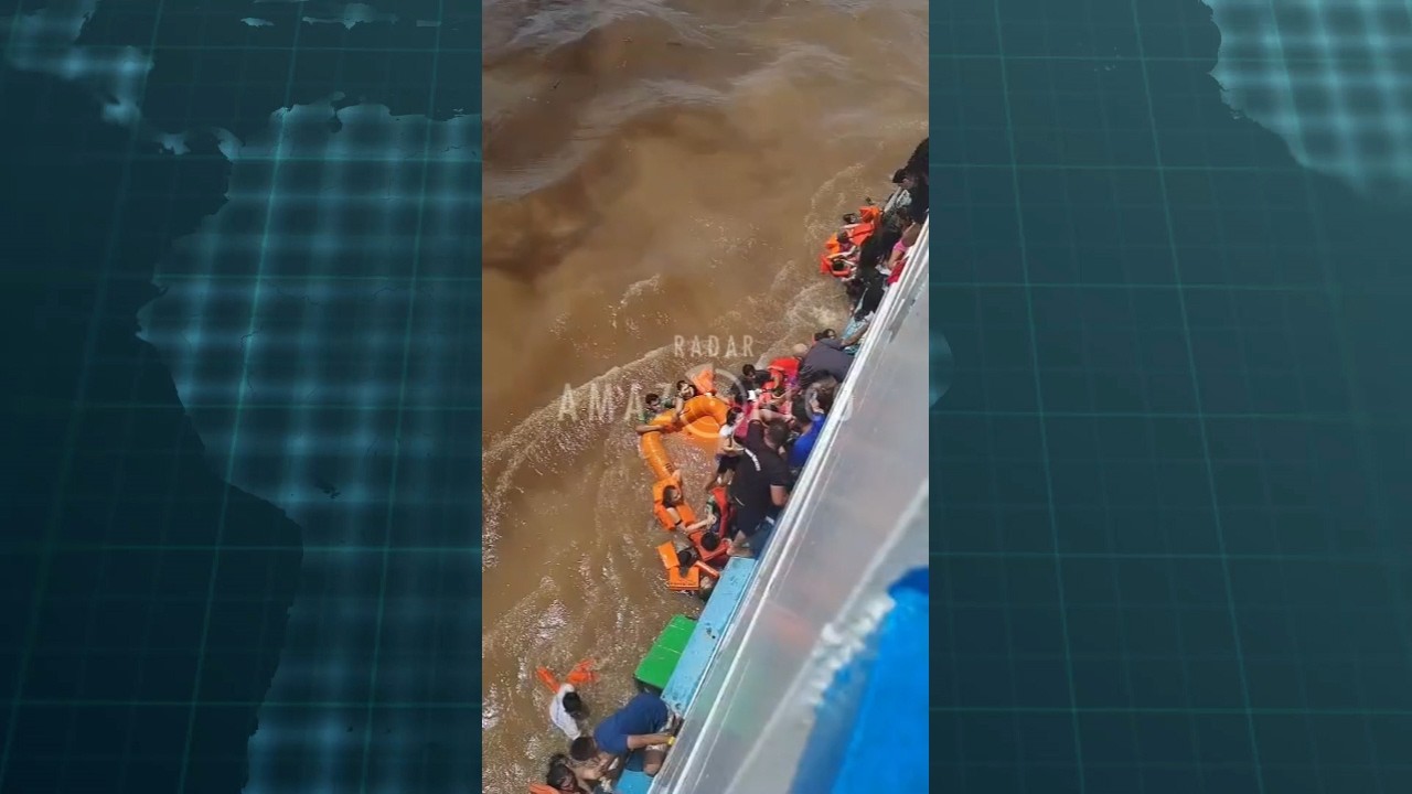 Sobreviventes de naufrágio no Encontro das Águas chegam ao Porto de Manaus