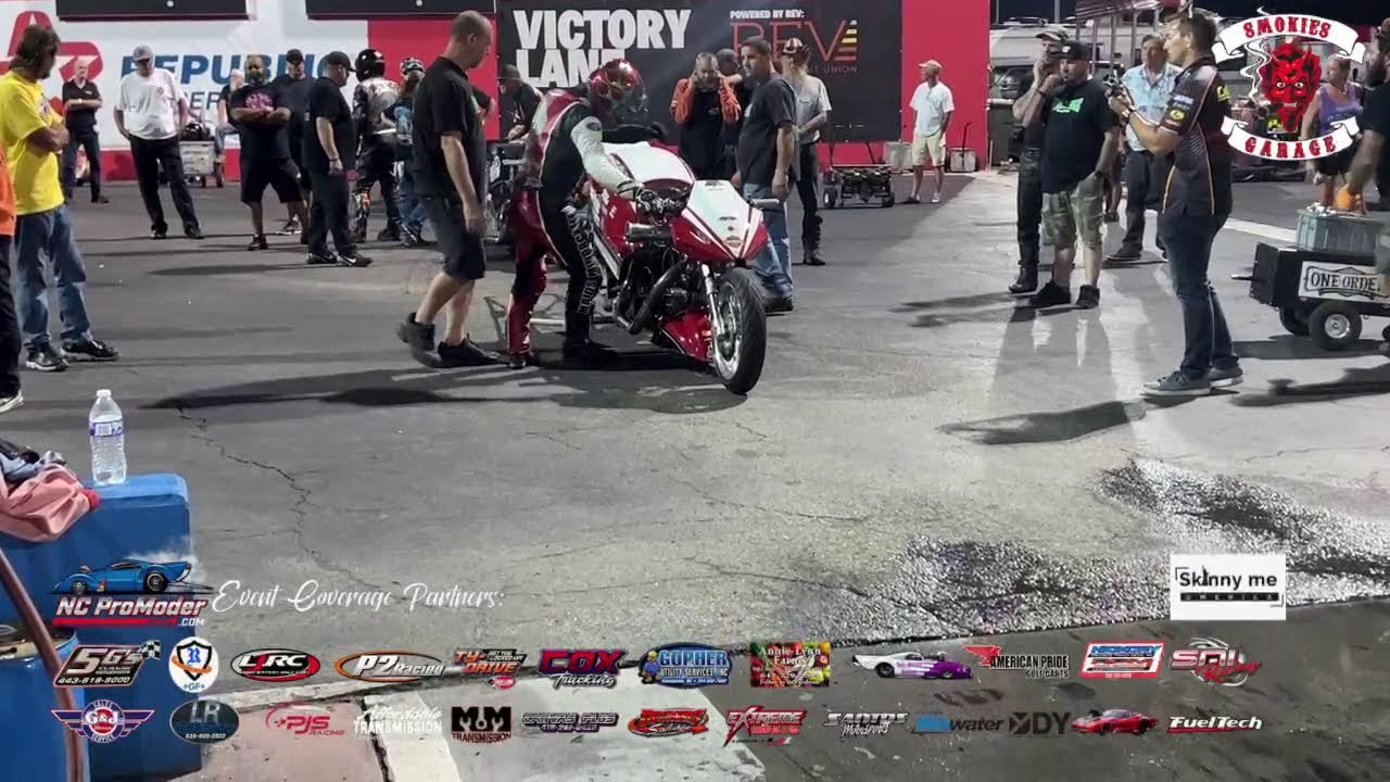 Nitro  Harley from RockinghamDragway