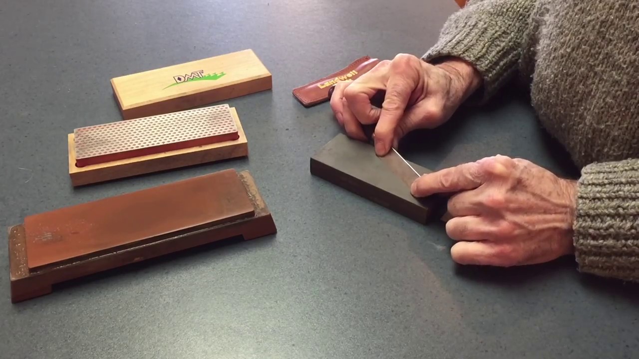 How to Sharpen a Beveled Reed Knife with Daryl Caswell