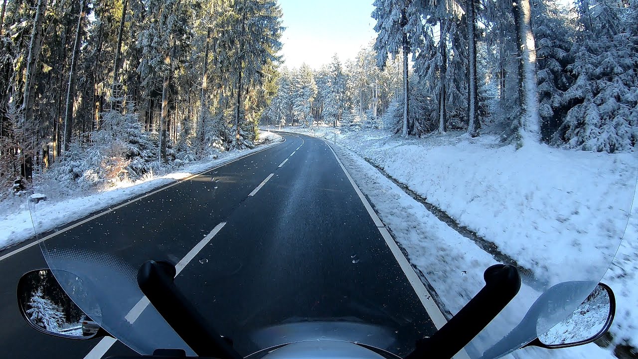 Rollerei am Feldberg im Winter mit nem Honda sh300i