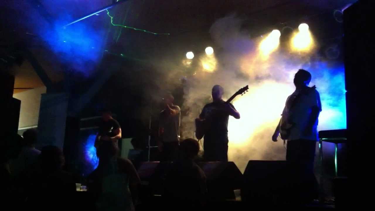 Form One Planet - Fade Away Live