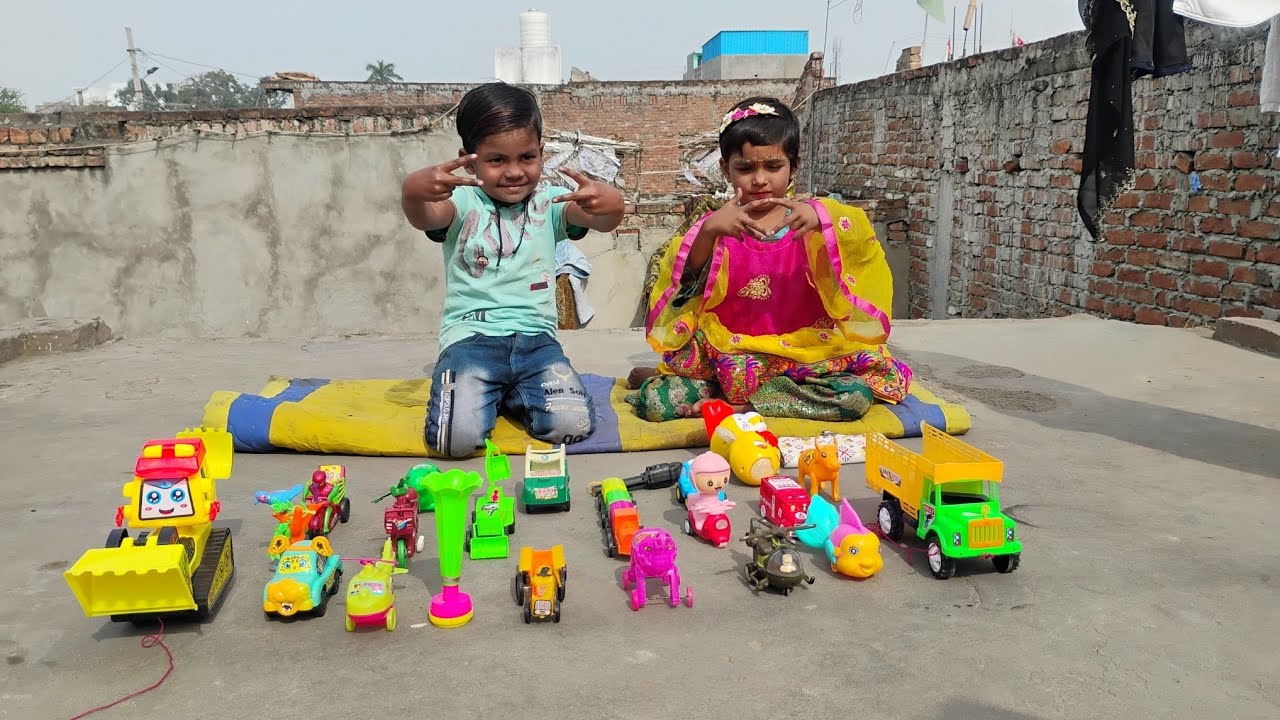 Simmy aur Alishan Khilonon ke Saath Khelte Hue 😍 | Kids Toy Play | Simmy Toy 01 #newtoys 