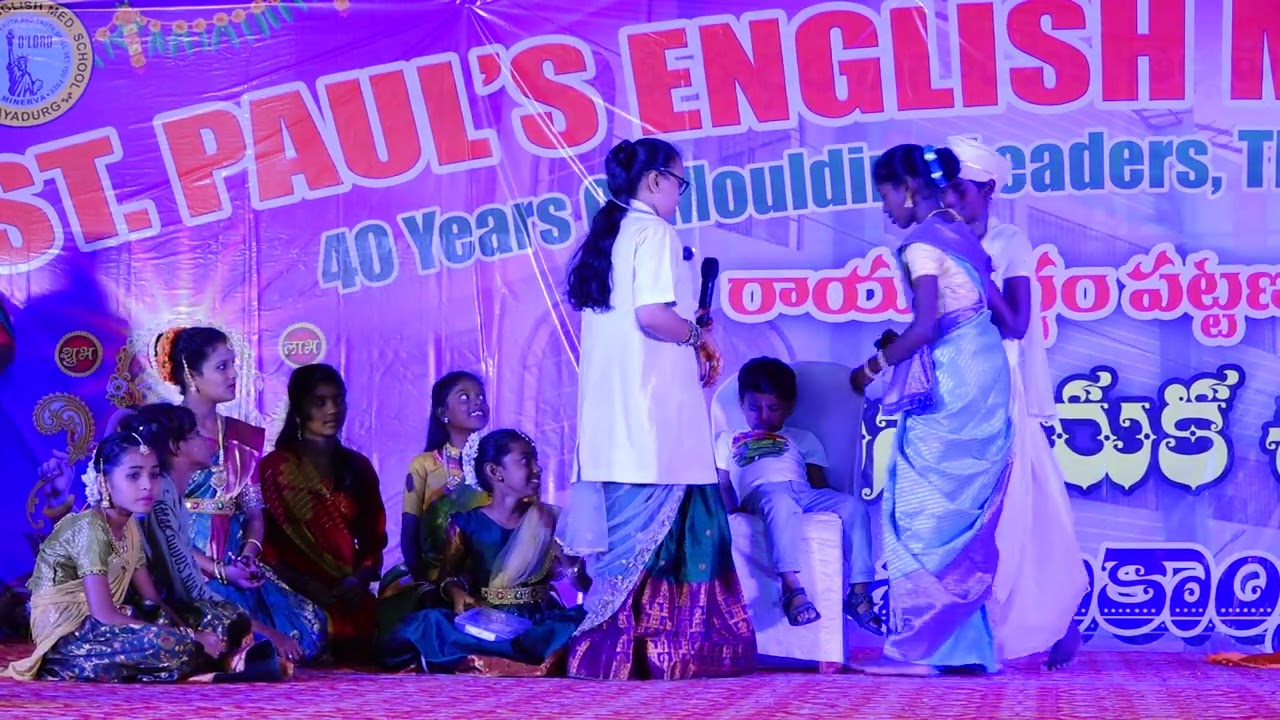 7TH CLASS HARIKA & GROUP