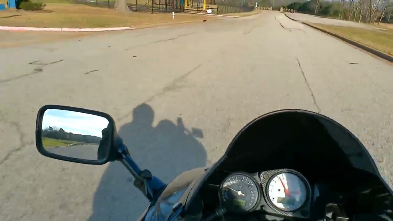 Pulls on the TL1000R 