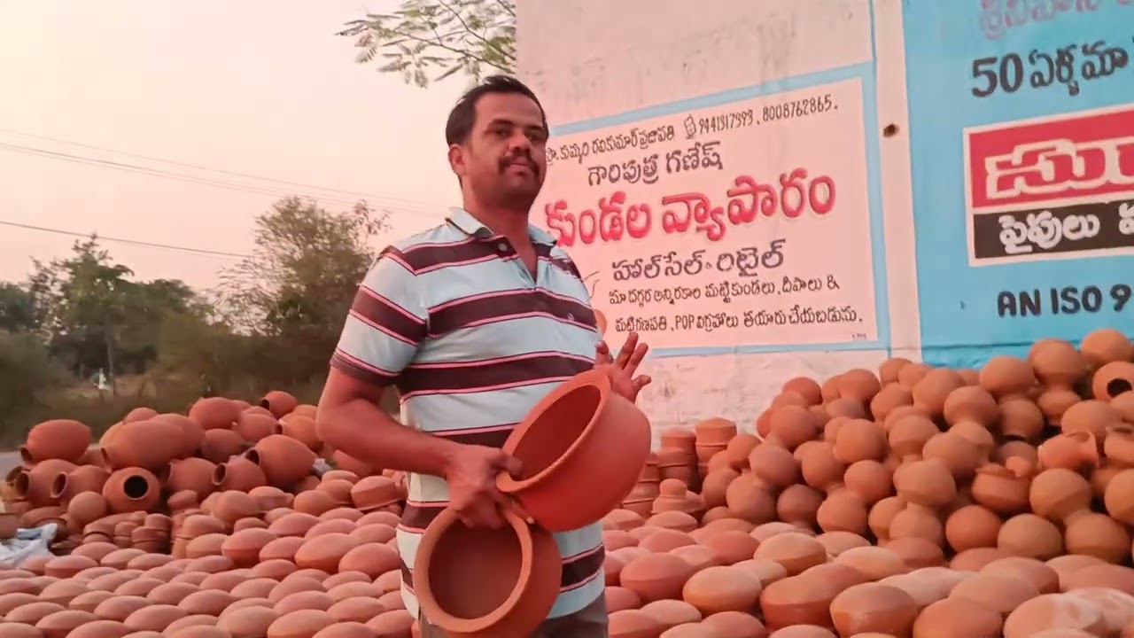 కుమ్మరి రవికుమార్ నేచురల్ మట్టి పాత్రలు తయారీ 9441317393